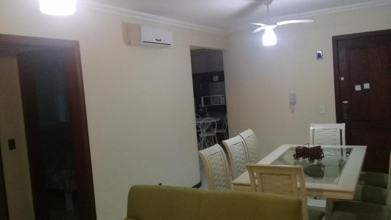 Apartamento De 2 Domitorios E 1 Garagem No Centro De Bombinhas 50 Metros Da Praia Na Avenida Principal Proximo Ao Shopping Punta Blu 외부 사진